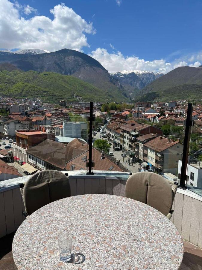 Apartment Alpi Peja Exteriör bild