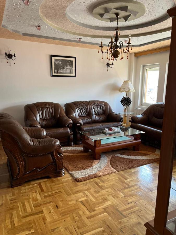 Apartment Alpi Peja Exteriör bild