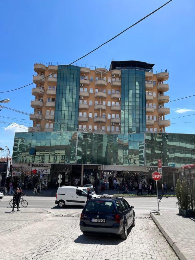 Apartment Alpi Peja Exteriör bild
